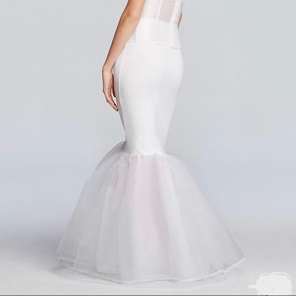 David’s Bridal trumpet slip, size xs new